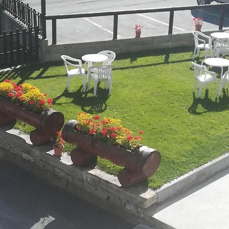 Affittacamere Entreves La Thuile Bagian luar foto