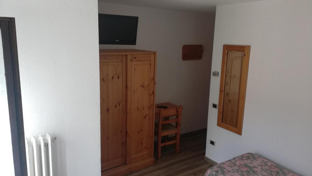 Affittacamere Entreves La Thuile Bagian luar foto