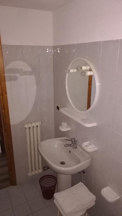 Affittacamere Entreves La Thuile Bagian luar foto