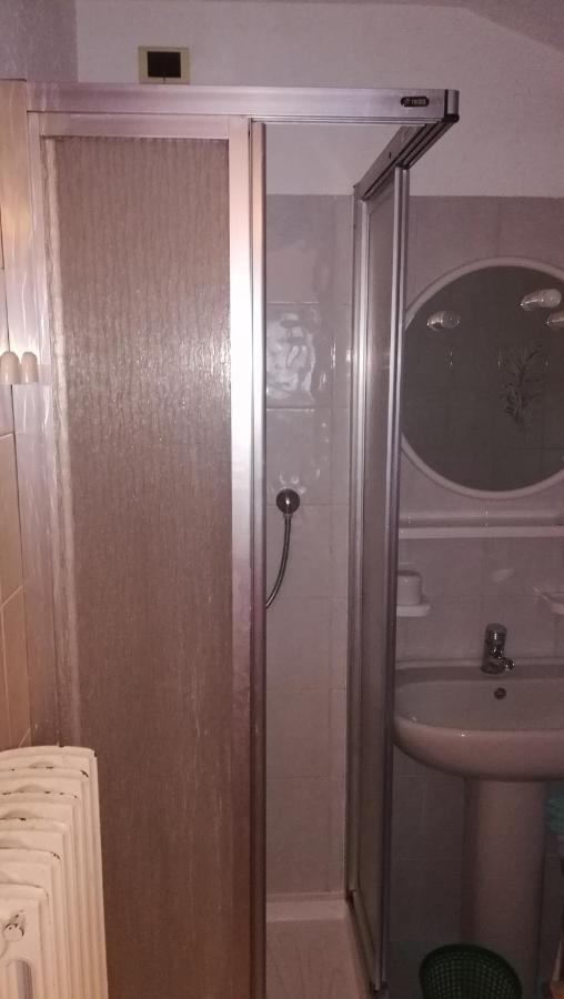 Affittacamere Entreves La Thuile Bagian luar foto